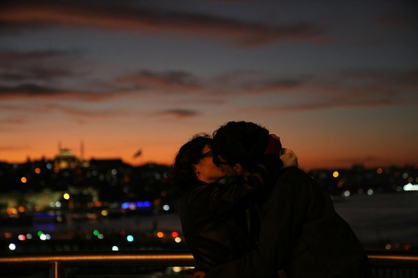 Peut-on trouver une location de vacances en Provence avec des balades à cheval et des ateliers de cuisine?